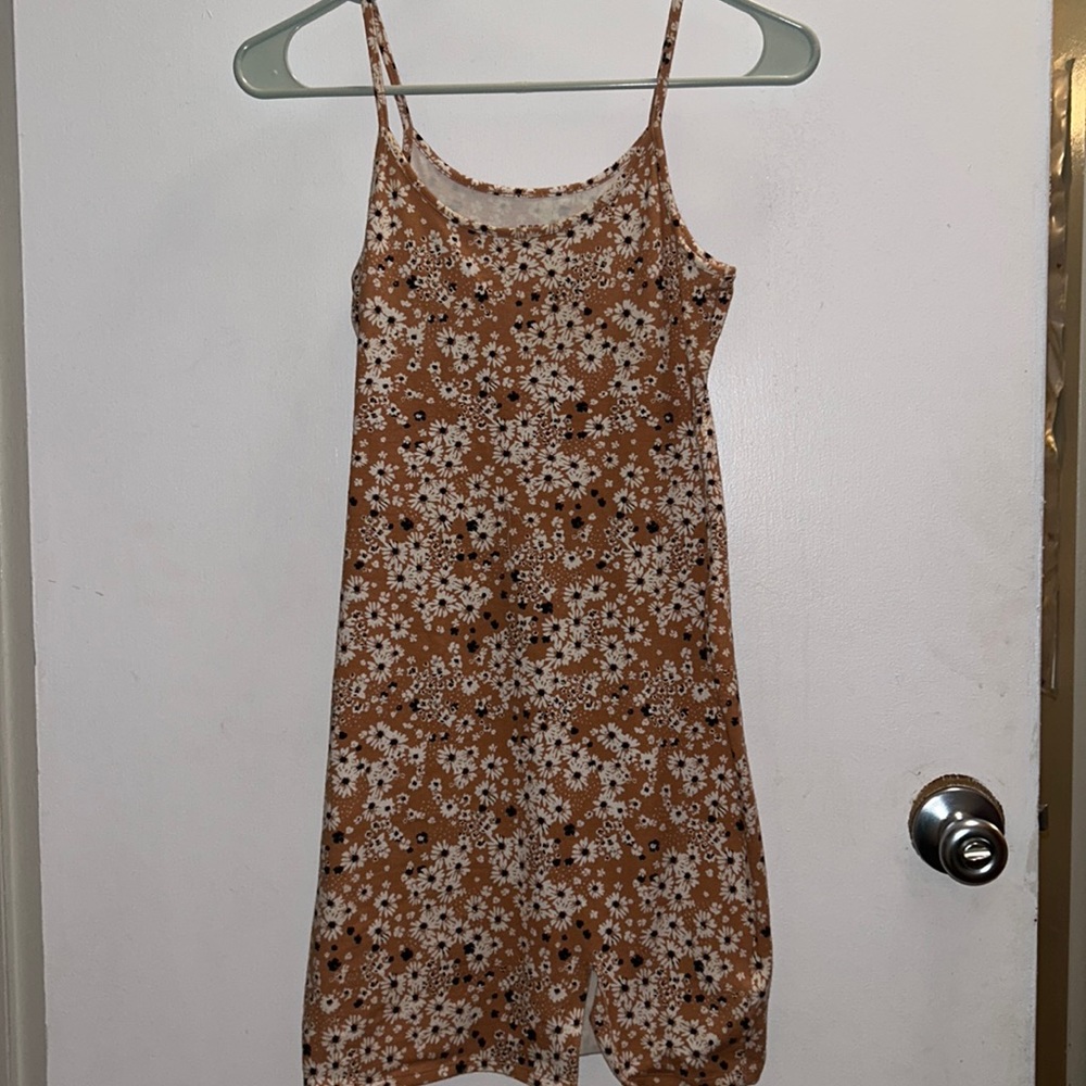 brown, short tight, floral dress.